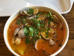 -何记花甲(海岸城旗舰店)