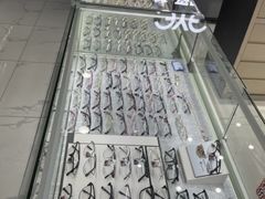 -简·爱眼镜(赛隆眼镜广场店)