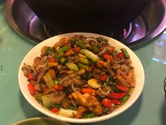 -鸿顺老铁锅美蛙鱼府(解放碑店)