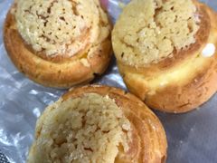 爆浆奶油泡芙-昆明冠生园·蛋糕·面包(南强街店)