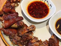 熏猪手-先启半步颠小酒馆(白麓里店)