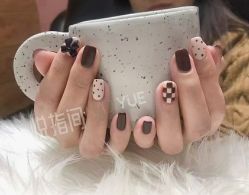 -悦指间美甲美睫