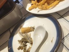 -荆楚渔艺堂·鱼头泡饭(江堤中路店)