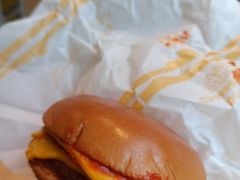 -麦当劳(伟城广场店)