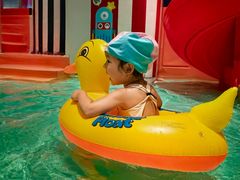 -涨巢·潮玩水疗局