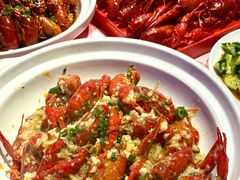 -肥小宝·金牌油焖大虾(襄阳龙虾地标店)