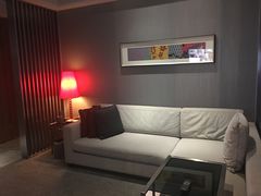 -榛悦隆堡成都酒店(春熙路太古里店)