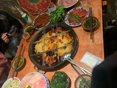 -周小明火锅(黑金冠社区店)