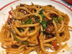-欧提汗·新疆餐厅·清真(银都路店)