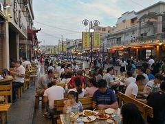 -一品江湖烧烤餐厅