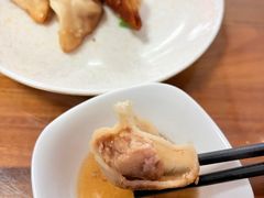-胡记锅贴·沪上游子老鸭粉丝汤(太原路店)