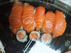 三文鱼寿司-浪花亭日本料理(古田路店)