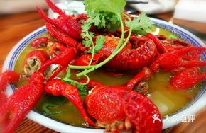 Sour Soup Crawfish
