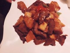 -新大咀港式茶餐厅(宝山万达店)