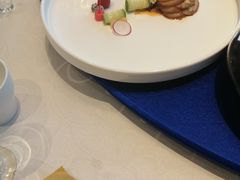 -皇冠明珠鱼翅楼(水上公园店)