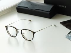 -目艮眼镜SHOWROOM(品牌集合店)