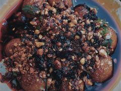 -拈签一笑黄牛肉辣卤串串