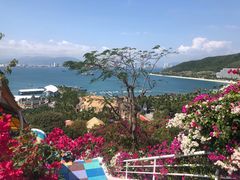 -芽庄珍珠岛游乐园