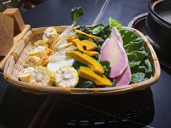 -野菌皇海景野生菌火锅(滨海大道店)