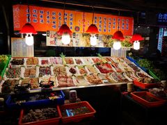 -六合夜市