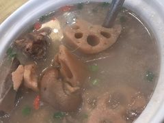 -我家小院川菜馆(杨家湾地铁站店)