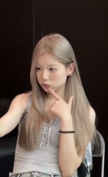 -IU潮牌·SALON