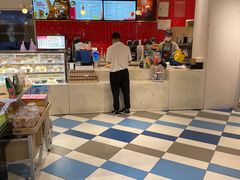 -85度C(生甜甜圈研究工坊·上海局门店)