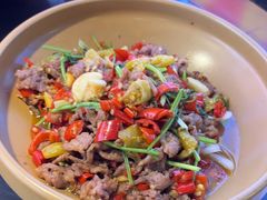 -川流不息·地道川菜·小龙虾(新松江路店)