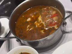 -红鼎豆捞·非遗鲍皇汤火锅(宝丰路店)