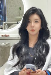 -Meng Lang 梦郎白金店