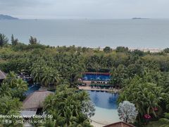 -三亚湾海居铂尔曼度假酒店