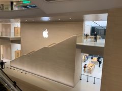 -Apple零售店(玄武湖店)