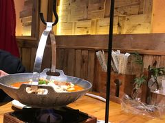 -老滇山寨•云南特色菜•地方菜•民族风情歌舞表演(金碧店)