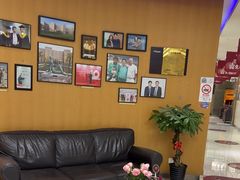 -雅悦齿科(顾村公园店)