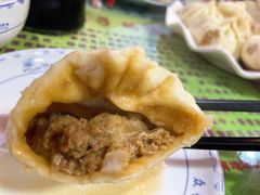传统猪肉包-宝正臻天津包子总店(金阳光居易店)
