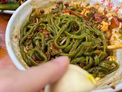 特色四合一-手擀菠菜面(西康路店)