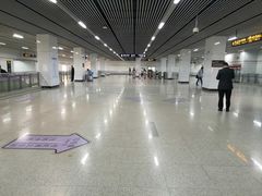 -龙溪路(地铁站)
