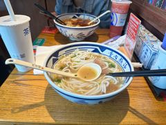 -鑫花溪牛肉米粉(印象水街都心荟店)