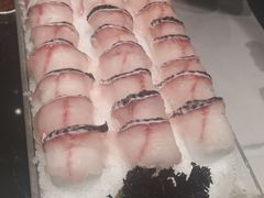 -红鼎豆捞·非遗鲍皇汤火锅(宝丰路店)