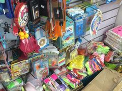 -雨丝书店(综合商业楼店)