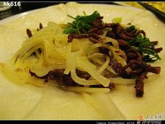 筋饼卷啊卷-老昌春饼(中央大街店)
