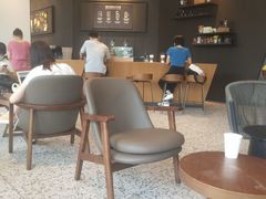 大堂-星巴克(深圳领航里购物中心店)