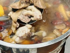 -广宁炭炉鸡煲·富临门饭店