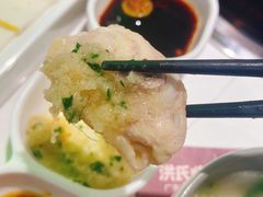 -洪氏嗨捞·广东猪肚鸡·椰子鸡火锅(西咸万象城店)