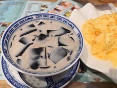 -广信牛奶甜品世家(台东店)