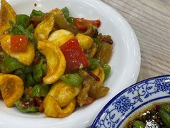 -江城燕子大排档(江汉路步行街店)