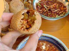 -包整·丝娃娃(一览甲秀楼风景店)