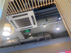 -万和春排骨砂锅米饭(新业广场店)