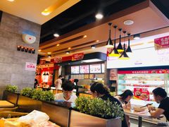 大堂-每味每客·重庆麻辣烫(国泰店)