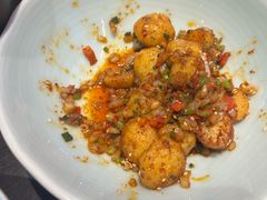 -川流不息·地道川菜·小龙虾(松东路店)